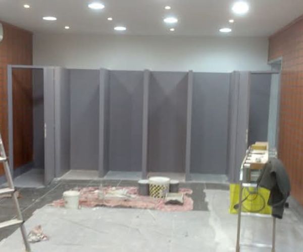 Cloisons intérieures finalisées avec peinture ou revêtement – NATB